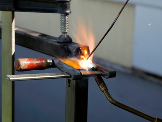 Schweißarbeiten, Autogenschweißen, Gasschmelzschweißen im Freien