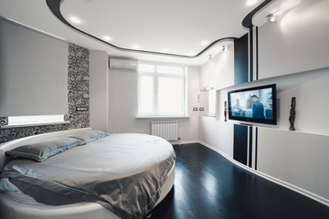 Hi-Tech in apartment architecture 