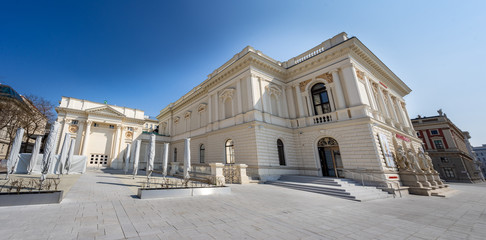 Fototapeta premium Streets of Vienna in summer