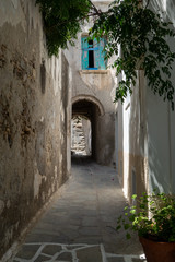 Fototapeta na wymiar Alley in the old city on the Island of Naxos, Greece.
