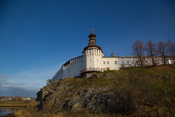 Fototapeta na wymiar church and castle on the hill