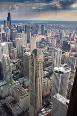 Fototapeta premium Chicago in summer with clear skies with buildings and greenery