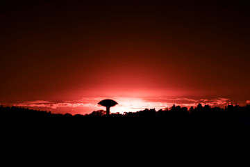 Fototapeta na wymiar Waddesdon Sunset
