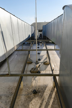 Receiver of lightning conductor on concrete foot with ventilation ducting.