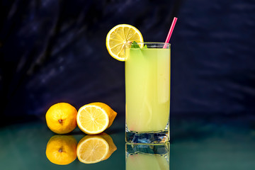 lemonade made from freshly squeezed lemon