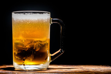 
Photos

Search by image

Black background beer glass,Mug of pale beer with foam standing against black background 