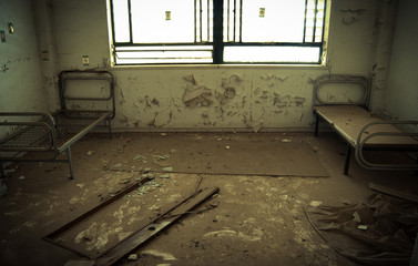 camas  viejas abandonadas lugares abandonados exploración.