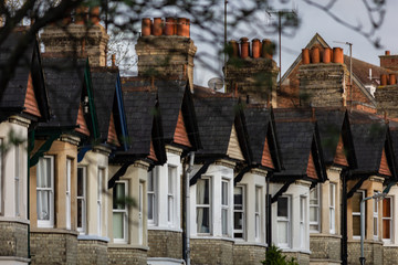 Oxford at sunset with clear skies and greenery