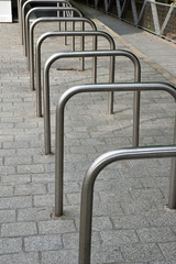 Attaches pour cycles