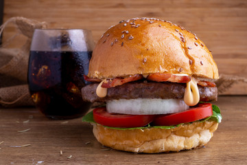 comida rapida con tocineta