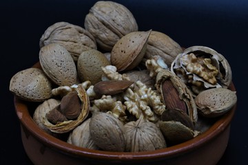 ALMENDRAS Y NUECES