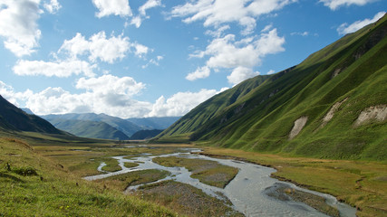 krajobraz góry gruzja
