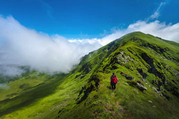 Exploring the mountains of Romania, epic landscapes and low clouds ahead