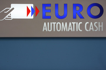 Guichet bancaire : euro. Automatic Cash.