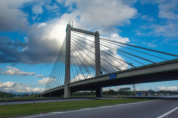 bridge over the avenue