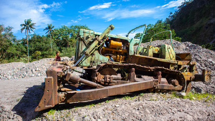 An old rusty bulldozer.