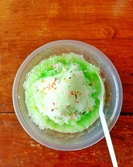 Shaved ice for dessert food  Eat, play, cold snacks