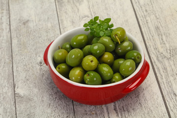 Green Campo Real olives in the bowl