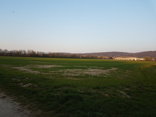 Obraz premium Ein stück unbewachsenes Land