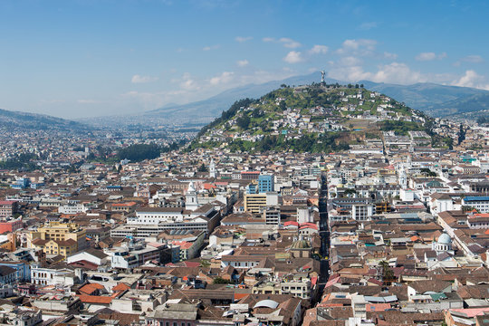 Large panorama of Quito with the Panecillo, Ecuador