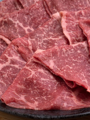 国産黒毛和牛の薄切り