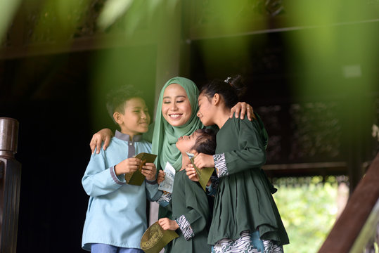 Hari Raya Eid Al-Fitr concept.