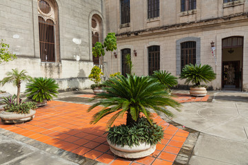 Fototapeta na wymiar Cathedral in Santa Clara, Cuba.