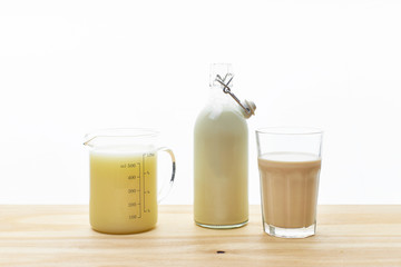 Dairy alternative for lactose intolerance. Almond, soy and oat milk. Healthy drink, protein source.