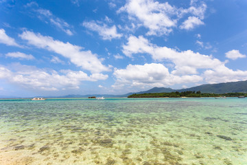 日本の国立公園・沖縄県石垣島、川平湾