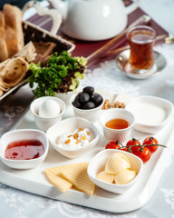 breakfast set with black tea _