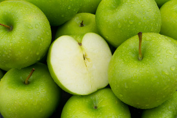 Many green apples 