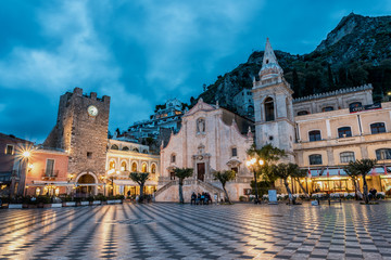 Piazza IX Aprile during the evening in Taormina in Sicily, Italy - 337014371