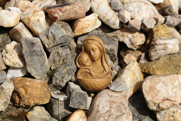 Statuette of the Virgin Mary with a baby