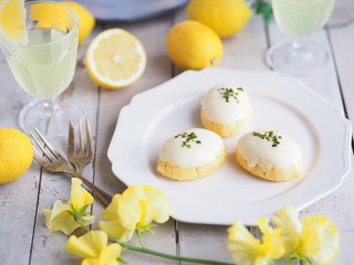 レモンケーキでティータイム