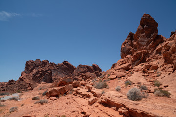 Fototapeta na wymiar Rock formations at the Valley of Fire State Park outside of Las Vegas Nevada on a sunny day