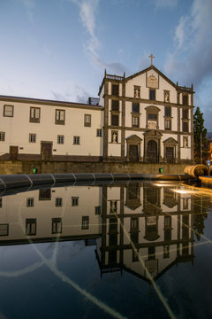 PORTUGAL MADEIRA FUNCHAL FLOWER CITY
