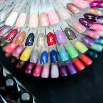 nail polish rainbow