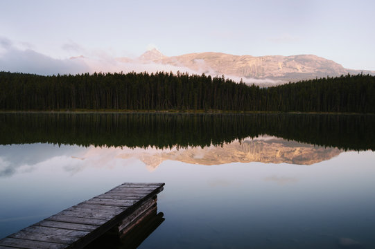 Leech lake in jasper national park, alberta, canada