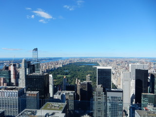 Fototapeta na wymiar Blick über Manhattan, New York City und den Central Park vom Rockefeller Center