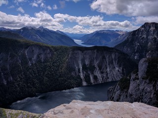 Trekking en la Patagonia. Sendero de Paso de la Marca hacia Paso de las Nubes.