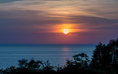 Fototapeta na wymiar Colorful sunset over Lake Michigan in north America