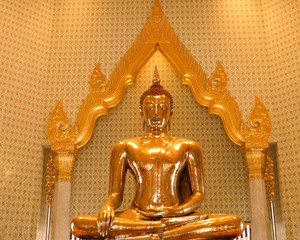 Fototapeta Pure Golden buddha statue in Temple of the Golden Buddha in Bangkok, Thailand
 obraz