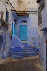 Fototapeta na wymiar Blue maroccan door 