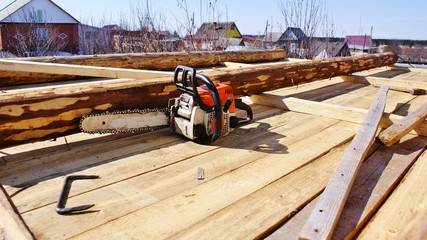 A chainsaw to build a house
