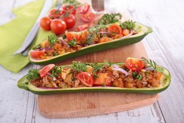 zucchini with minced beef, tomato and red onion