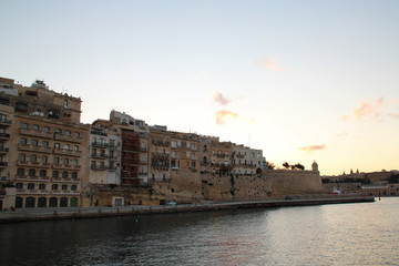 Fototapeta na wymiar quay in senglea (malta)