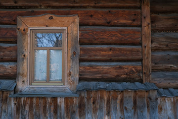 historic wooden huts in Chocholow
