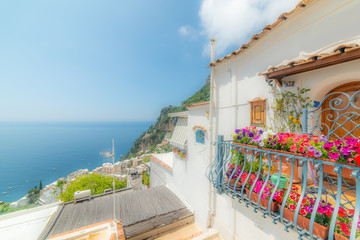 Fototapeta na wymiar Flowers in a pictruresque balcony in Positano
