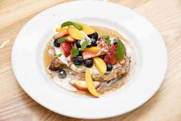 brunch french toast peaches breakfast