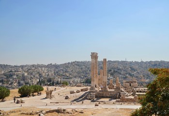 Ruins of the temple of Hercules in Amman